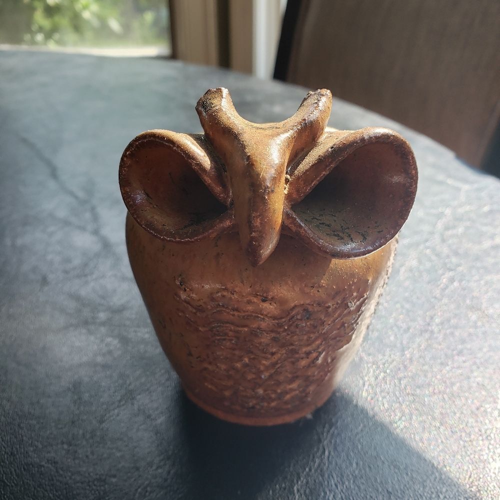 Alderman Clay Owl Art Piece